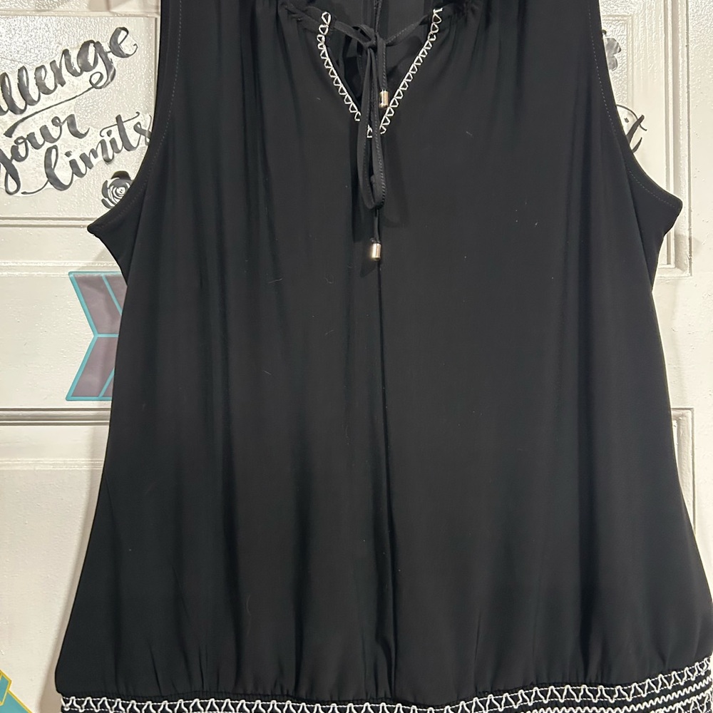 White House Black Market Black Top with White Embroidery